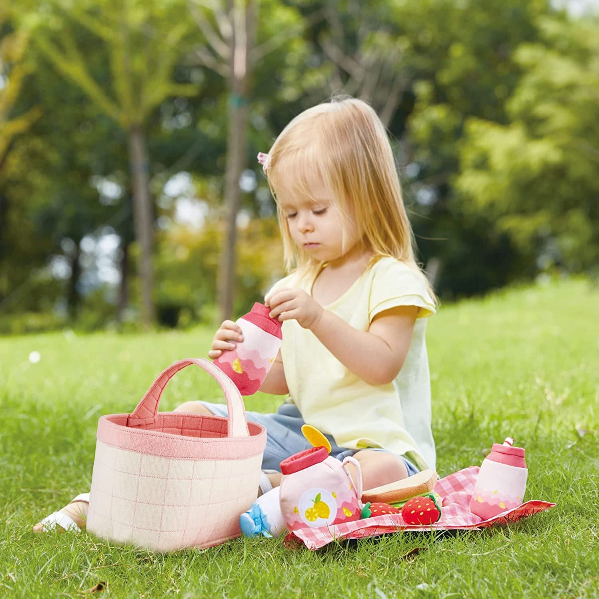 Hape Toddler Picnic Soft Toys Playset