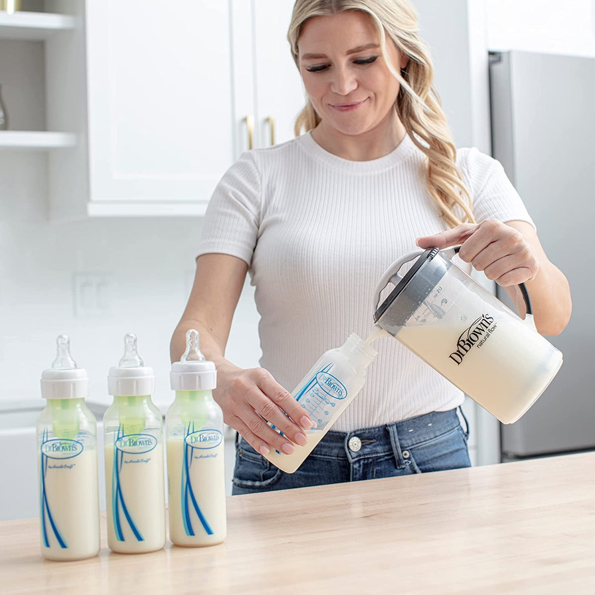 Dr. Brown’s Natural Flow® Formula Mixing Pitcher (5 Colors) - Pupsik Singapore
