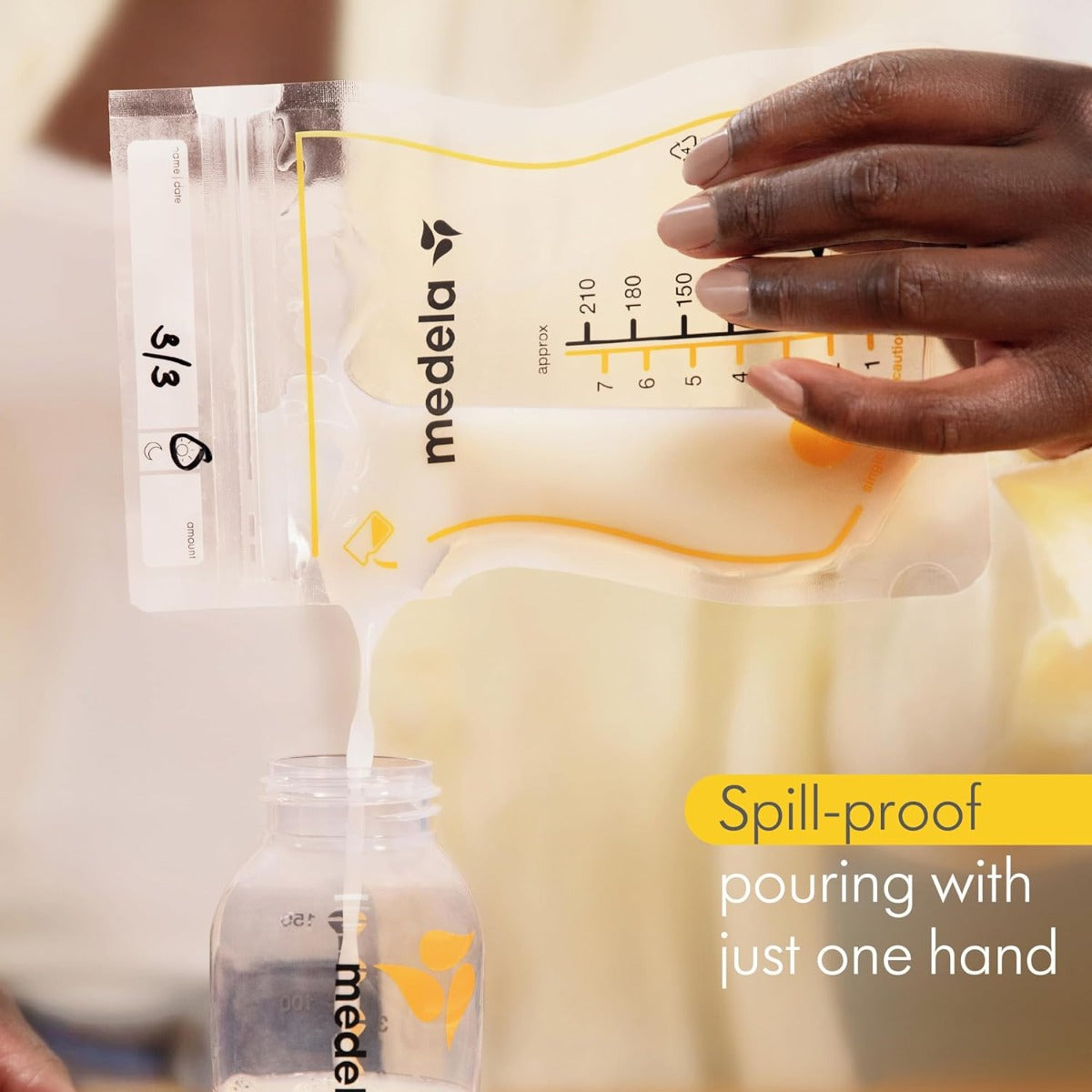 Medela Easy Pour Breast Milk Storage Bags (50 bags) - EU Version