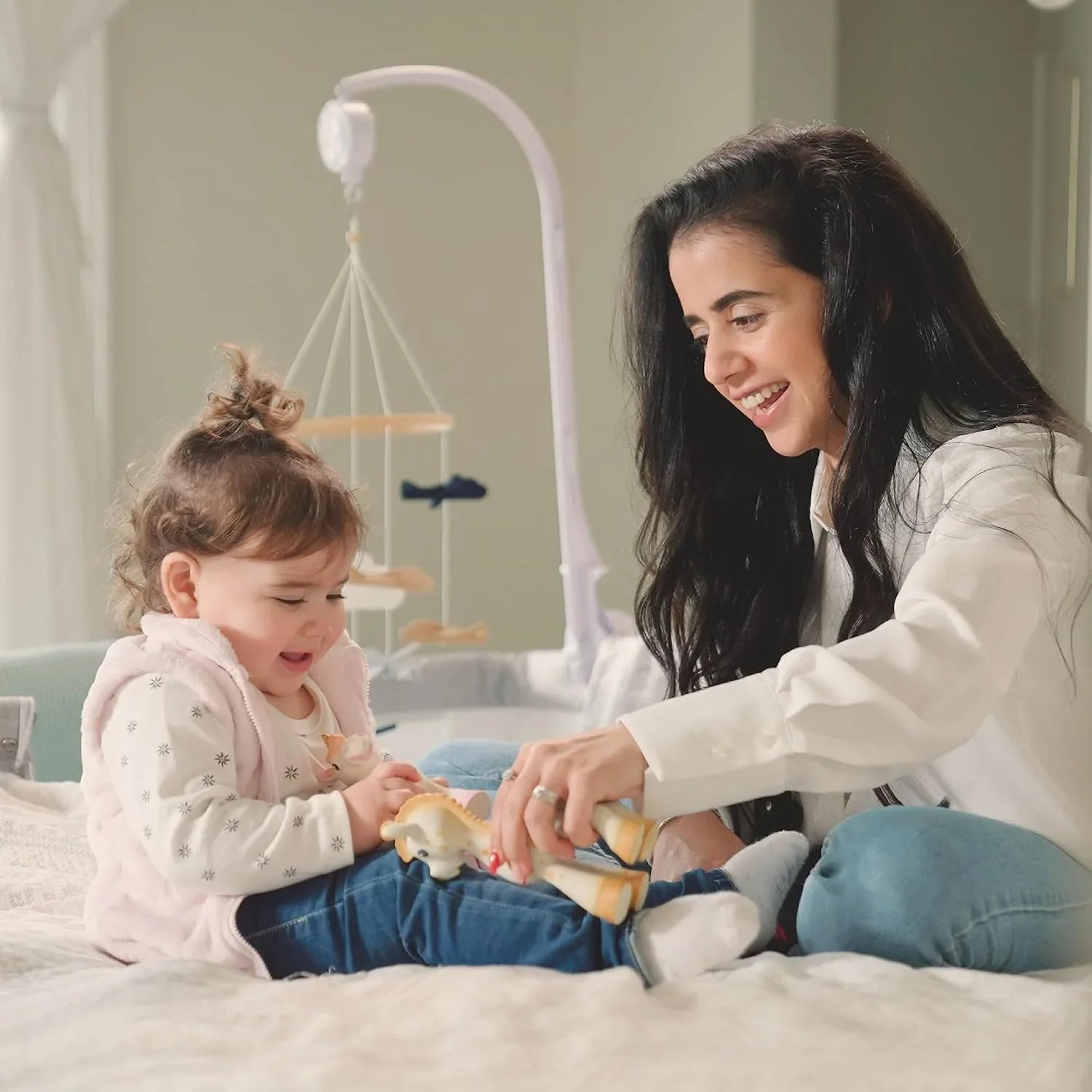 Nuby Jackie the Giraffe Natural Rubber Teether - Pupsik Singapore