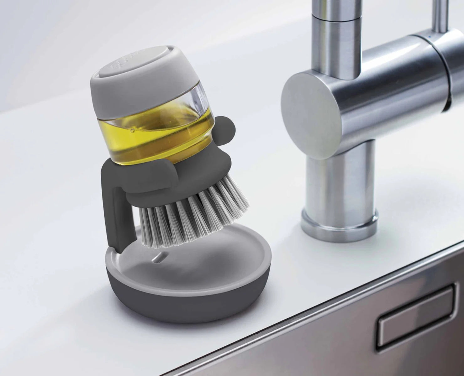 Joseph Joseph Palm Scrub Washing-Up Brush - Grey