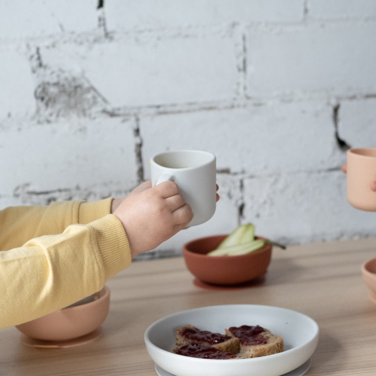 EKOBO Silicone Cup With Handles Set, 5oz (2 pk) (2 Colours) - Pupsik Singapore