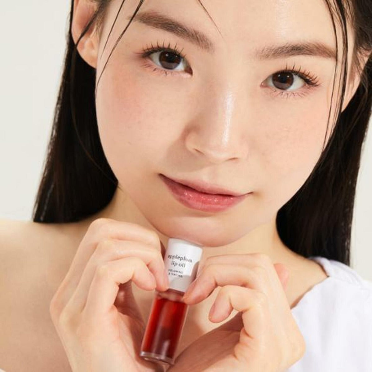 nooni Apple Lip Oil, 0.12 fl oz (10 Types)