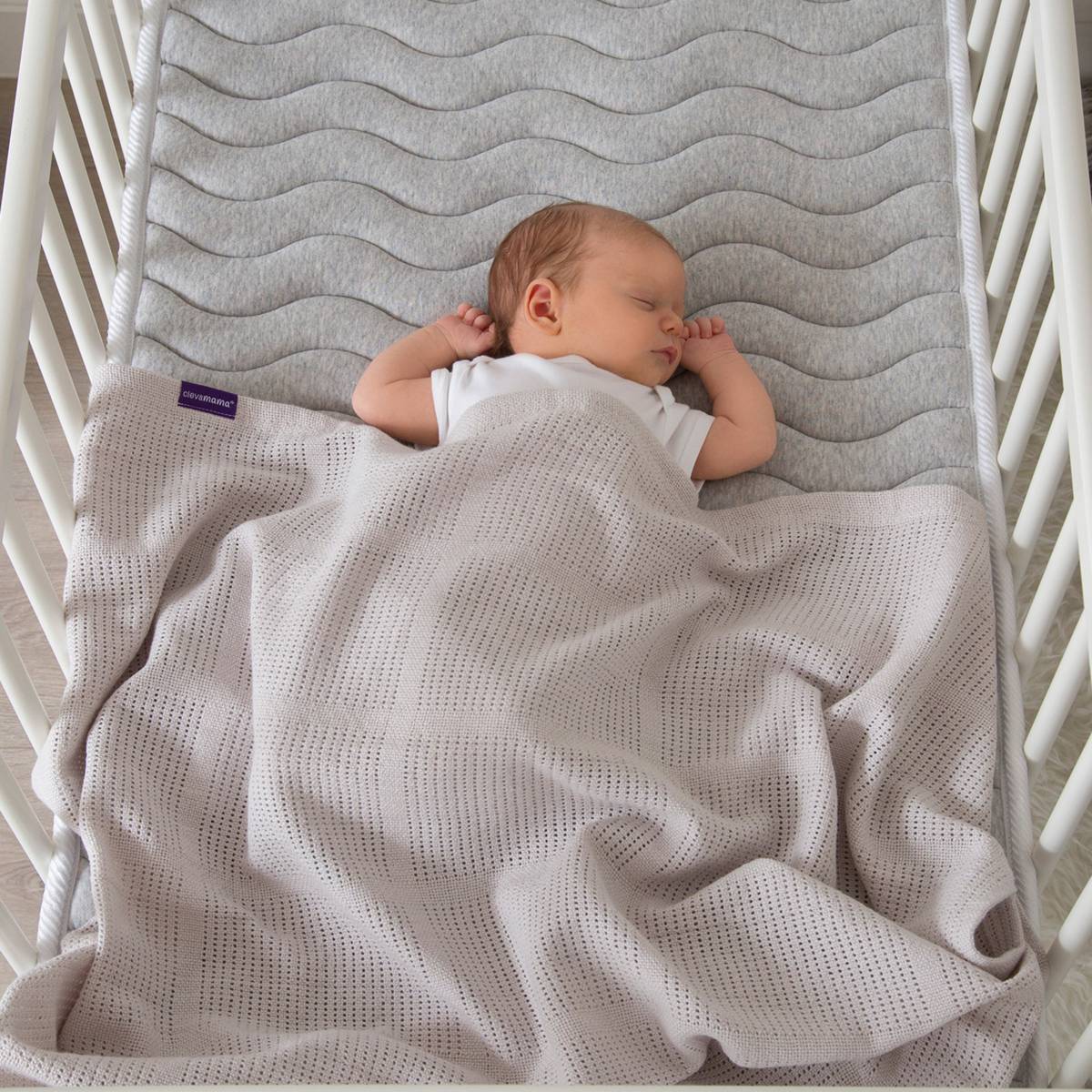 Clevamama Cellular Blanket - 80 x 100cm - Pupsik Singapore