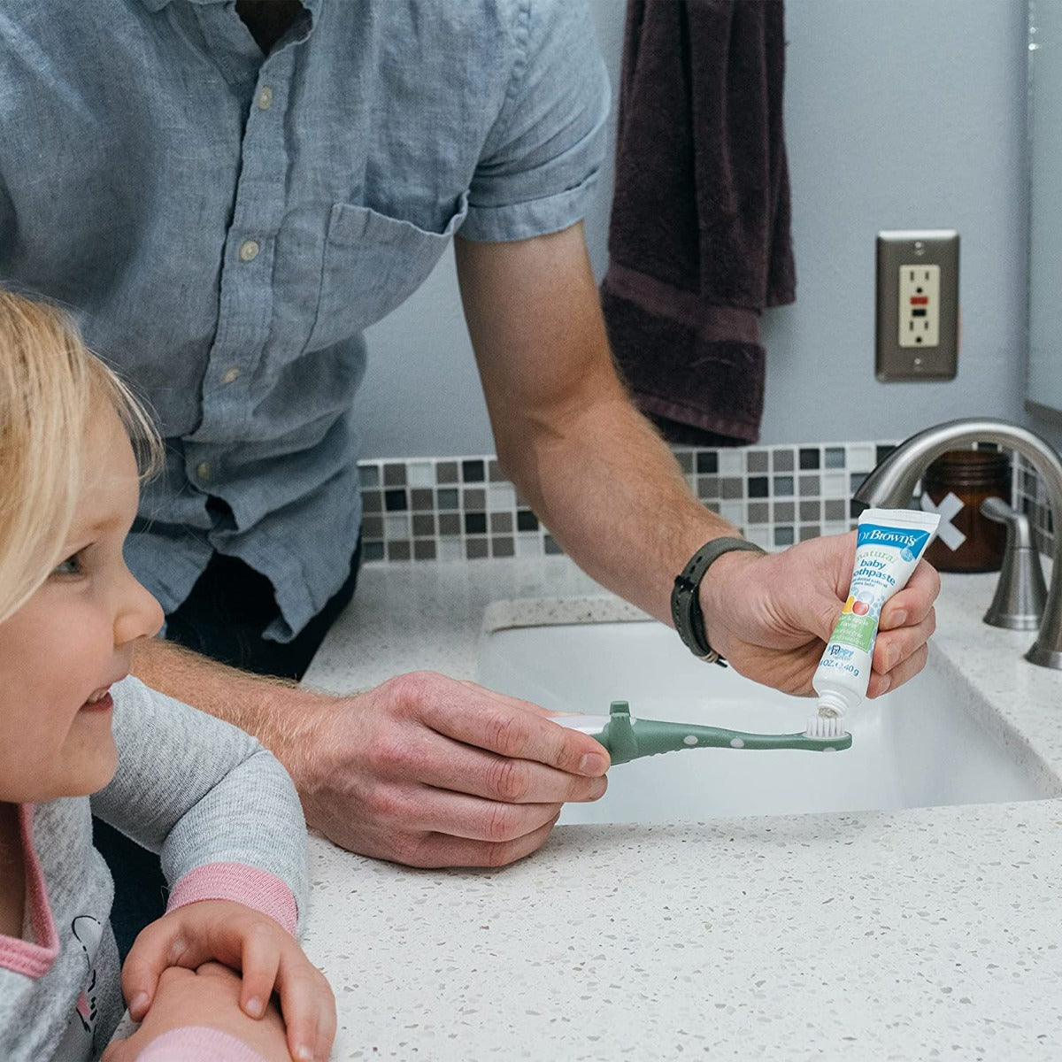 Dr. Brown's Toddler Toothbrush, 1pc (4 Designs) - Pupsik Singapore