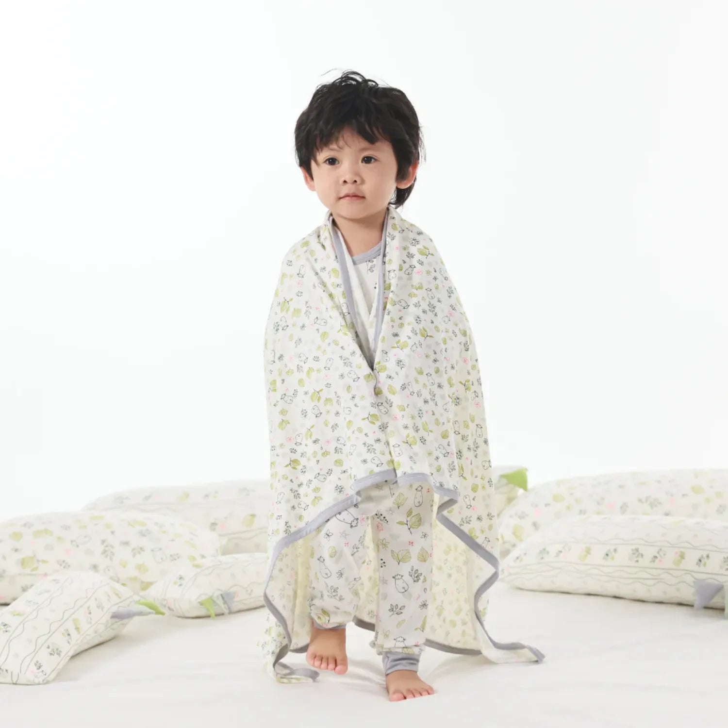 Baa Baa Sheepz Single Layer Blanket (80x100cm) (28 Designs) - Pupsik Singapore