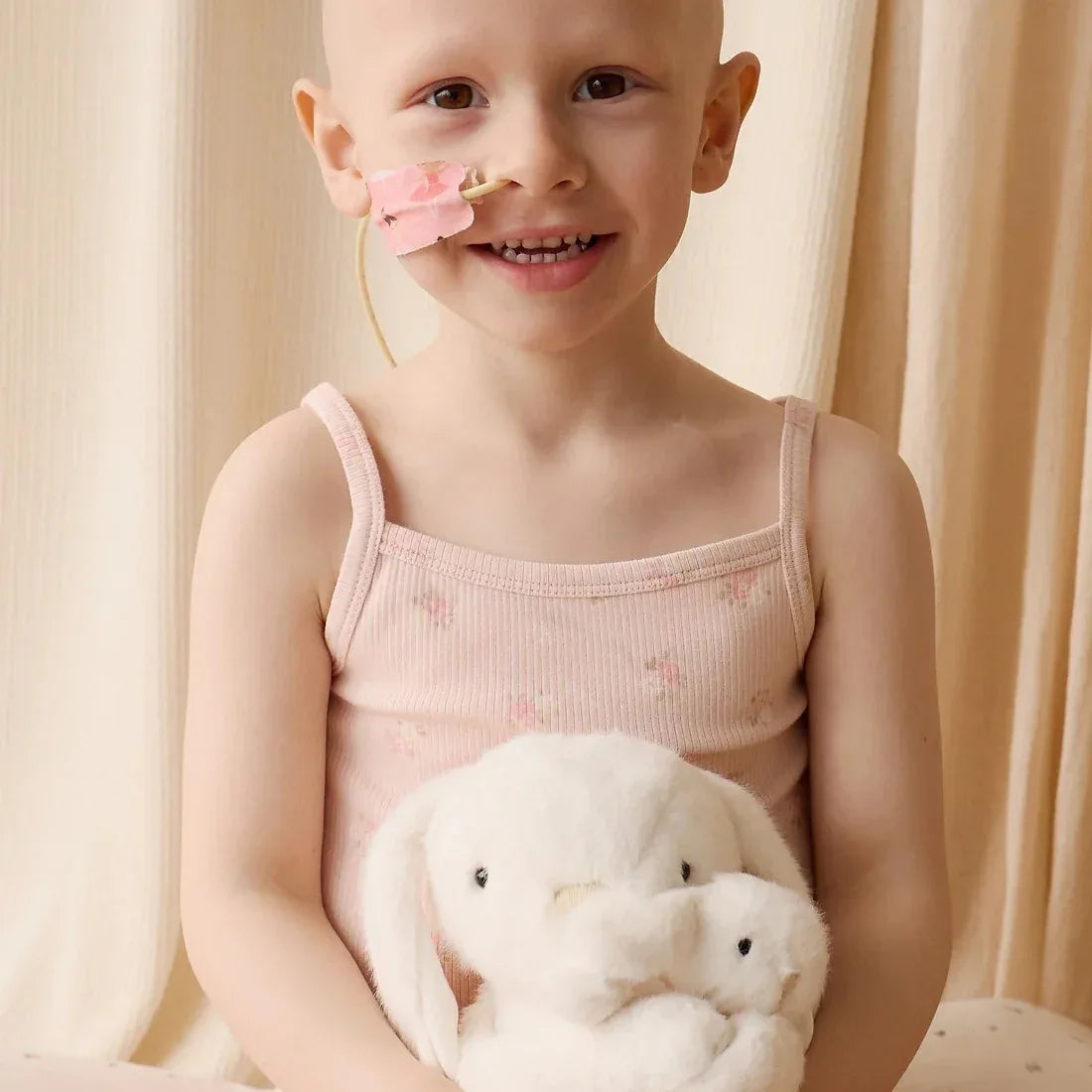 Snuggle Bunnies Frankie The Hugging Bunny Soft Toy (2 Colors) - Pupsik Singapore