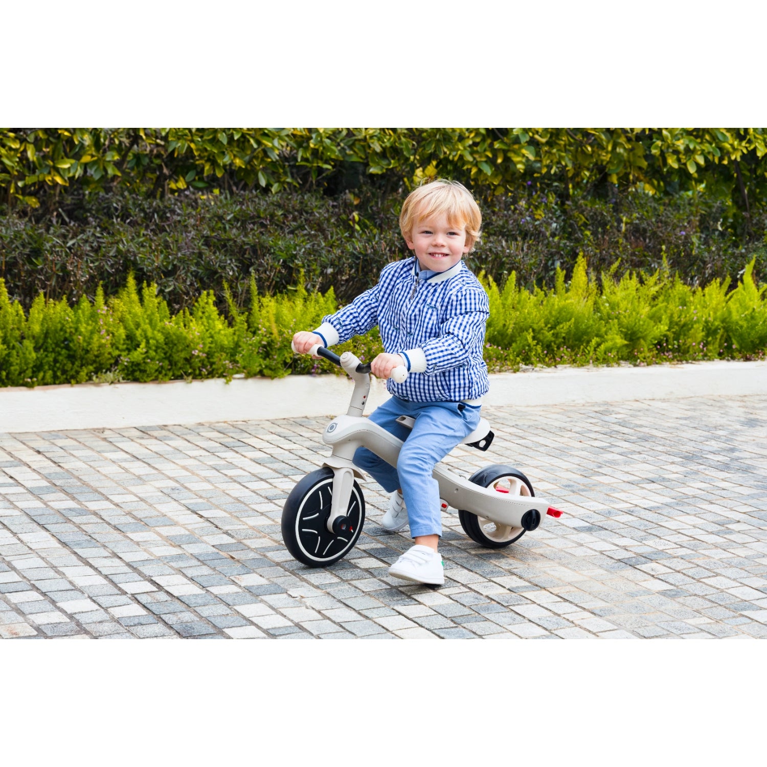 Globber Explorer Trike 4-in-1 (8 Colours) | 10M-5Y - Pupsik Singapore