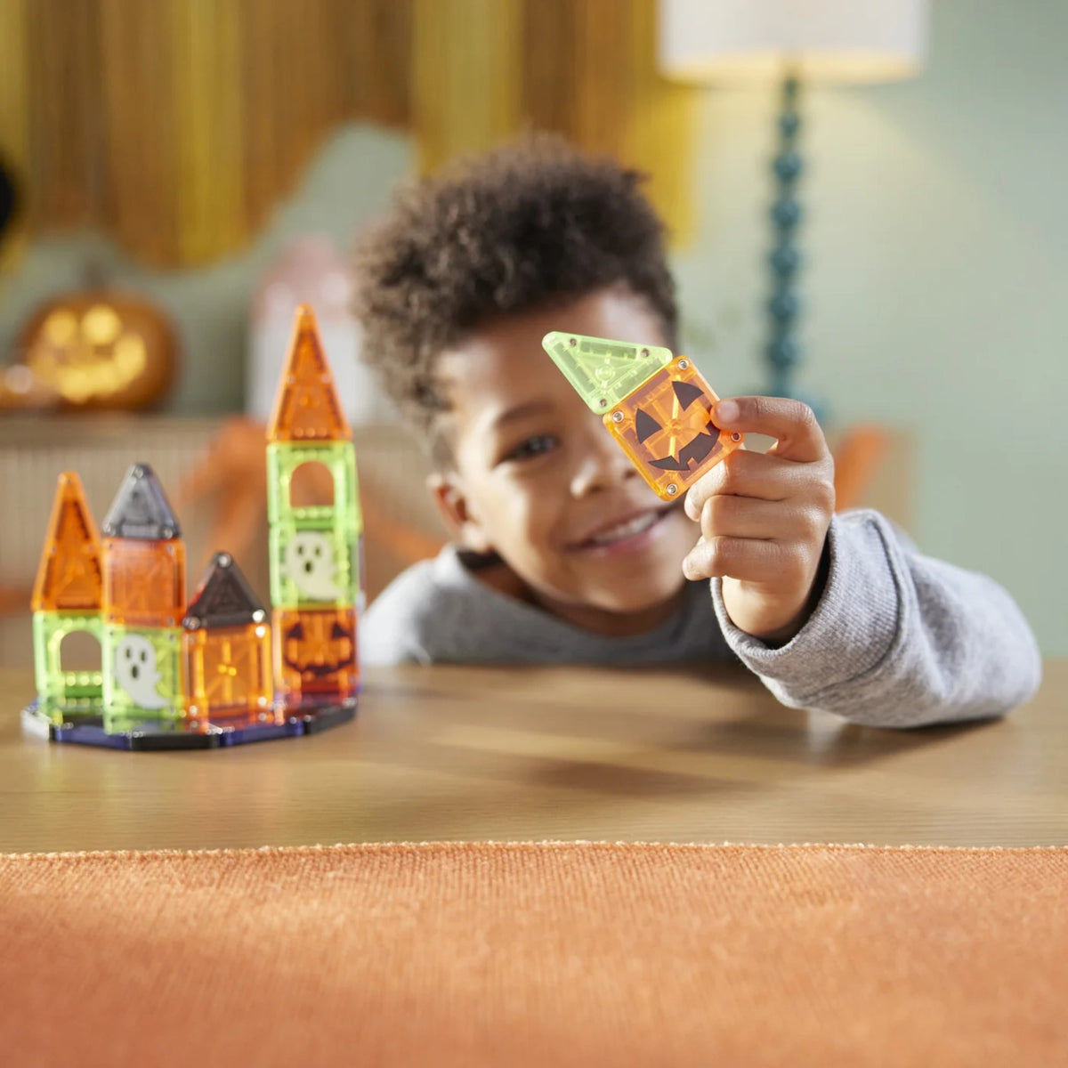 Magna-Tiles microMAGS Spooky Travel Set, 24pcs - Pupsik Singapore