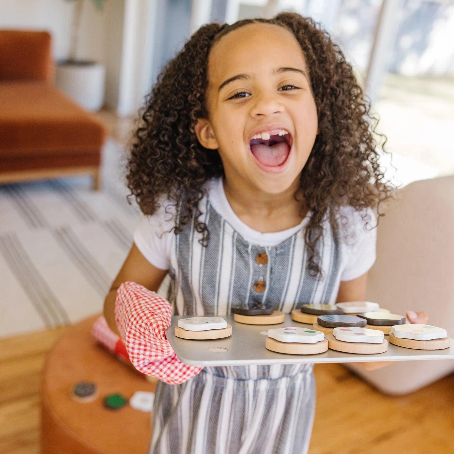 Melissa & Doug Slice & Bake Cookie Set - Wooden Play Food - Pupsik Singapore