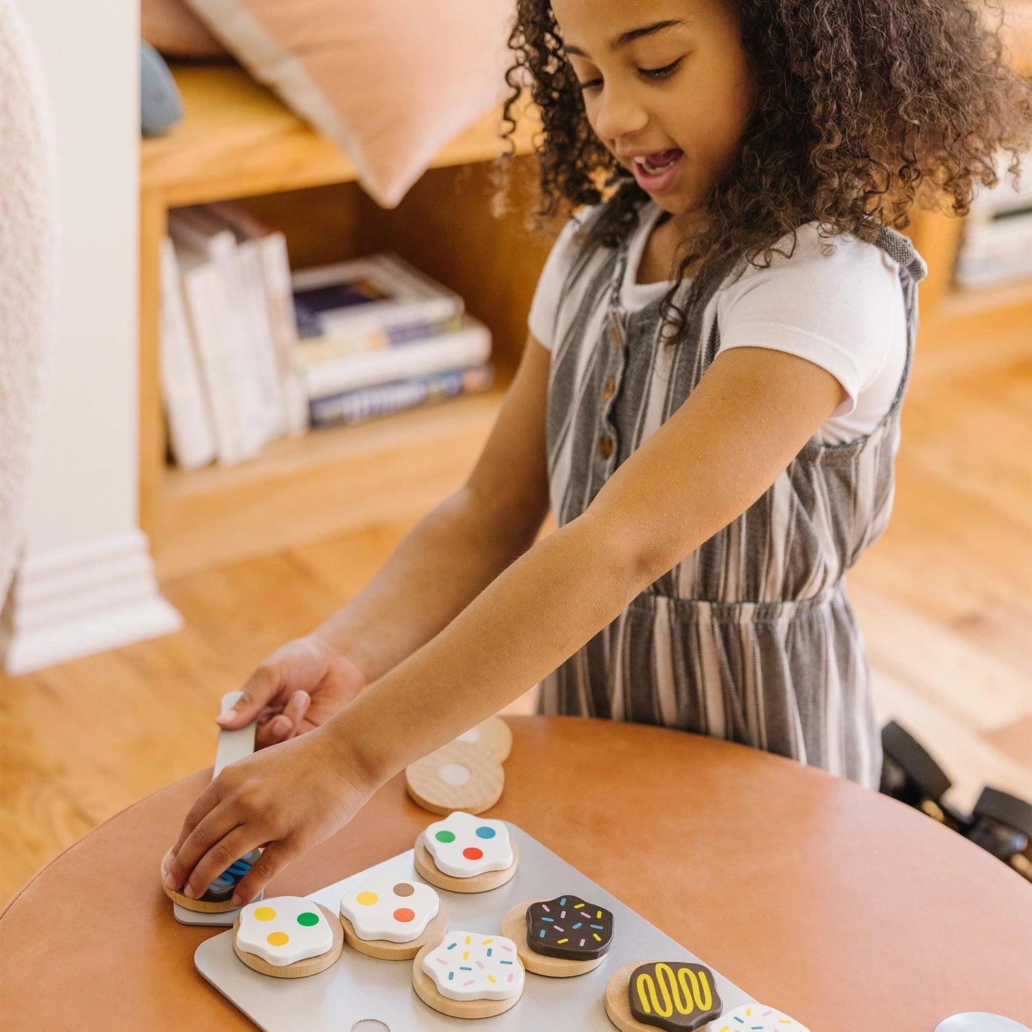 Melissa & Doug Slice & Bake Cookie Set - Wooden Play Food - Pupsik Singapore
