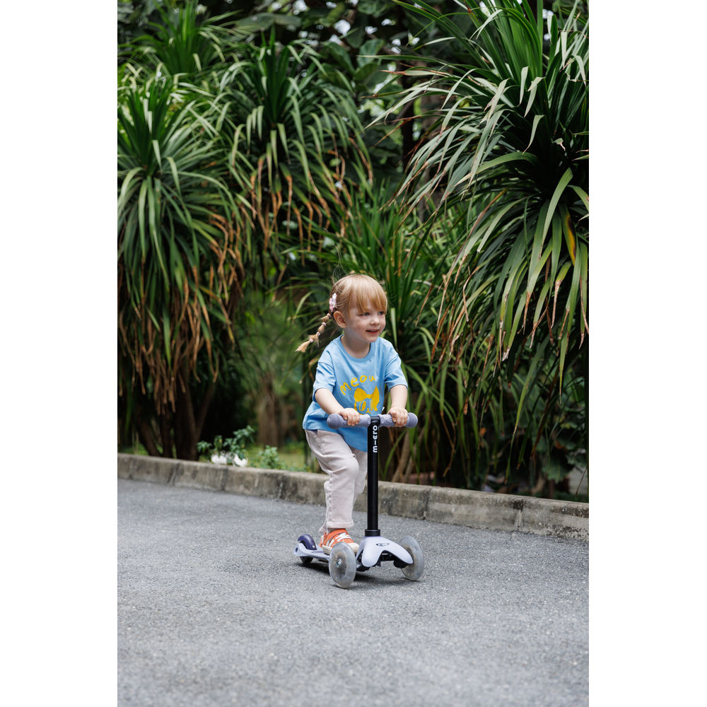 Micro Mini Deluxe Rock & Go LED Rocking Scooter (4 Colors)