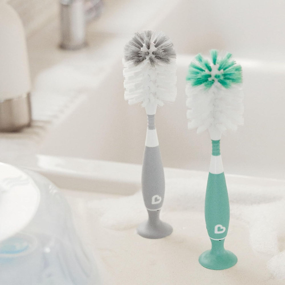 Munchkin 2-in-1 Bristle Bottle Brush, Grey