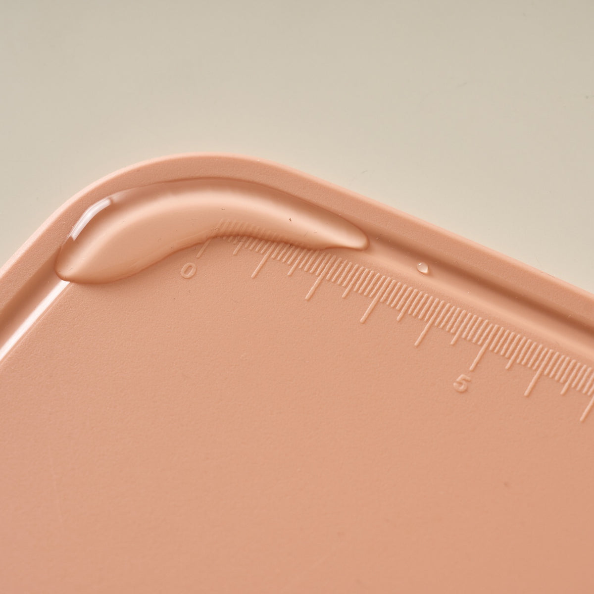 Moyuum Silicone Baby Food Cutting Board (3 Colors)