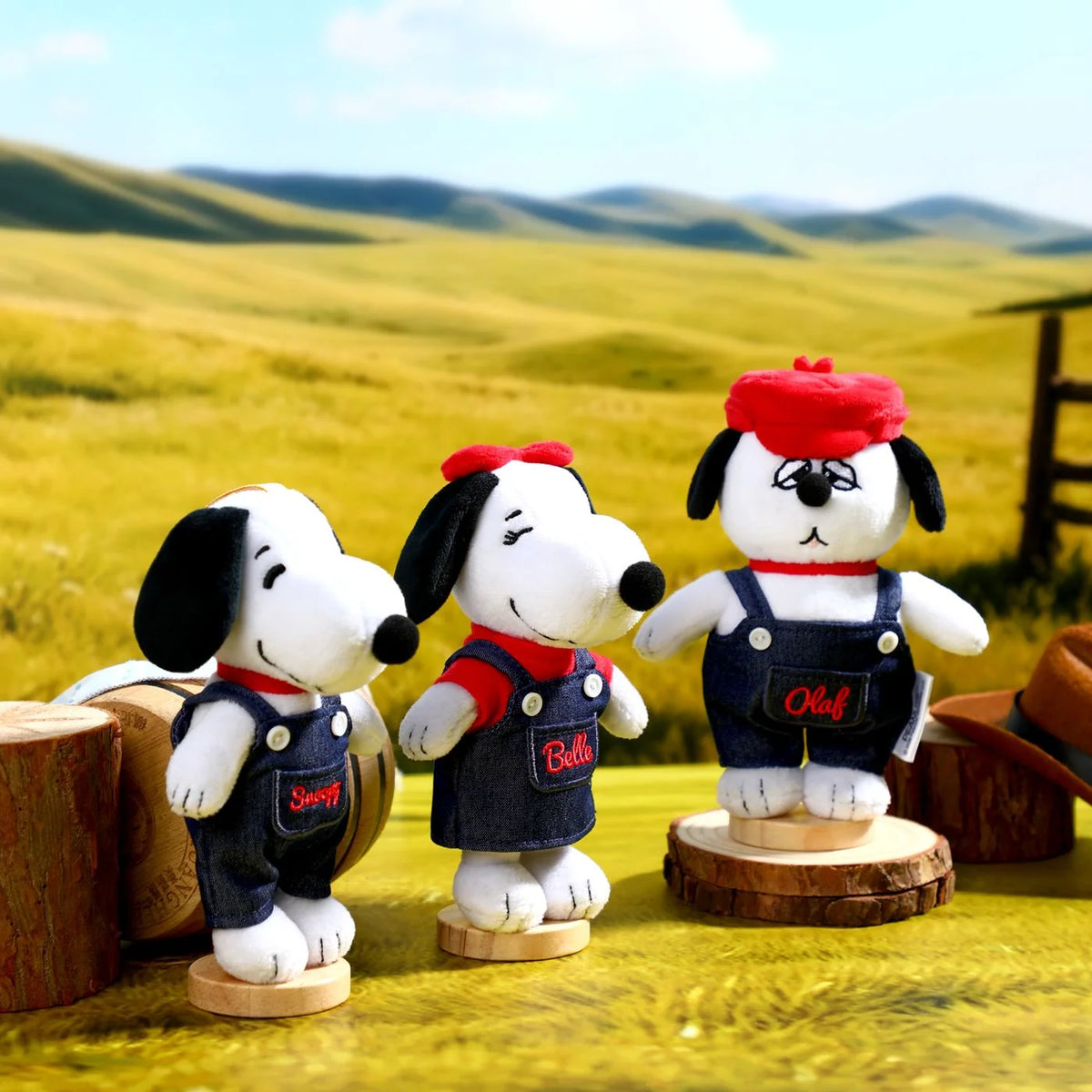 Peanuts x VIPO Snoopy Plush Keychain Blind Box, 1pk (Denim Series)