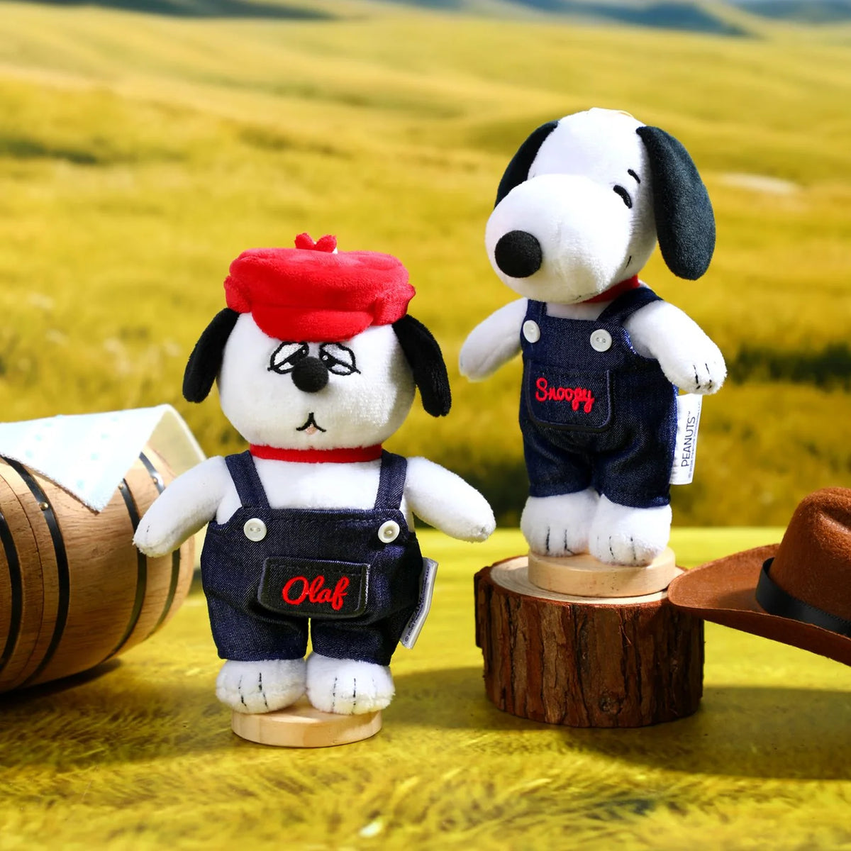 Peanuts x VIPO Snoopy Plush Keychain Blind Box, 1pk (Denim Series)