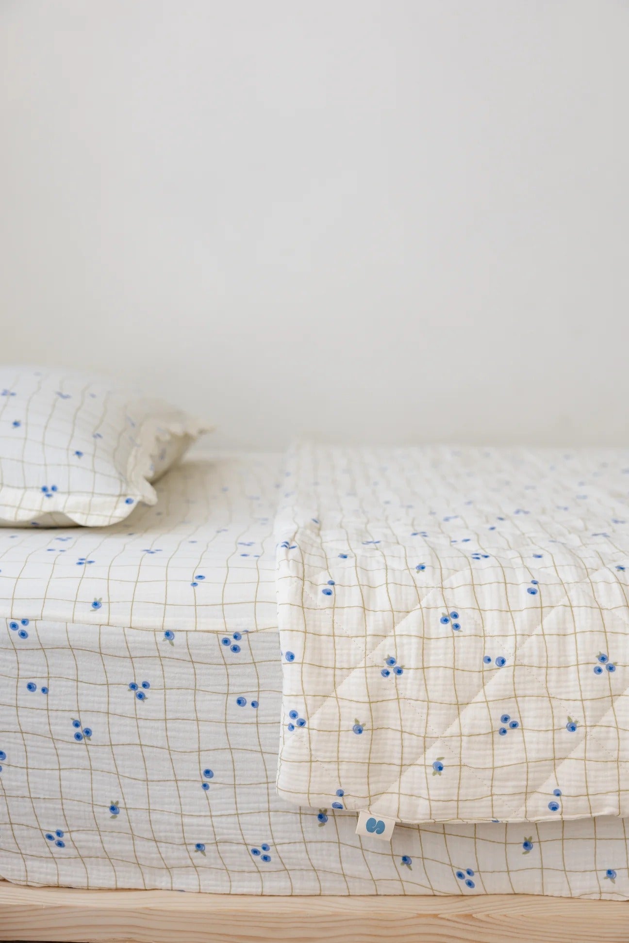 Soft Spot Soft Single Sheet (3 Colors)