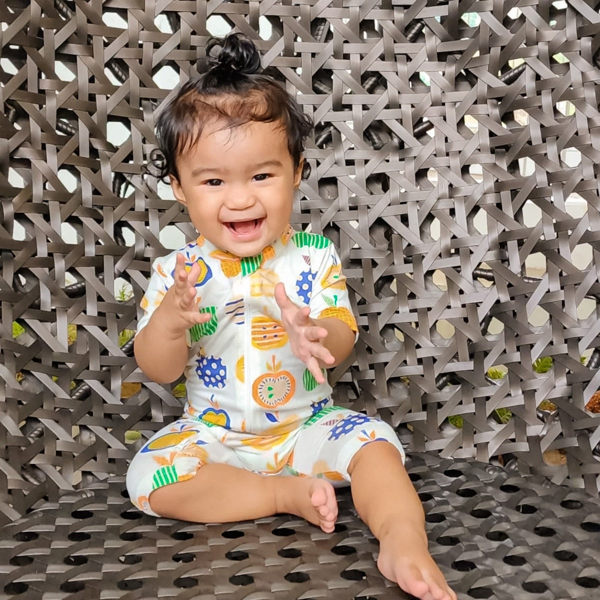 A, Apple Pie Bamboo Baby Zip Short Sleeve Romper - Apple Farm (5 Sizes)