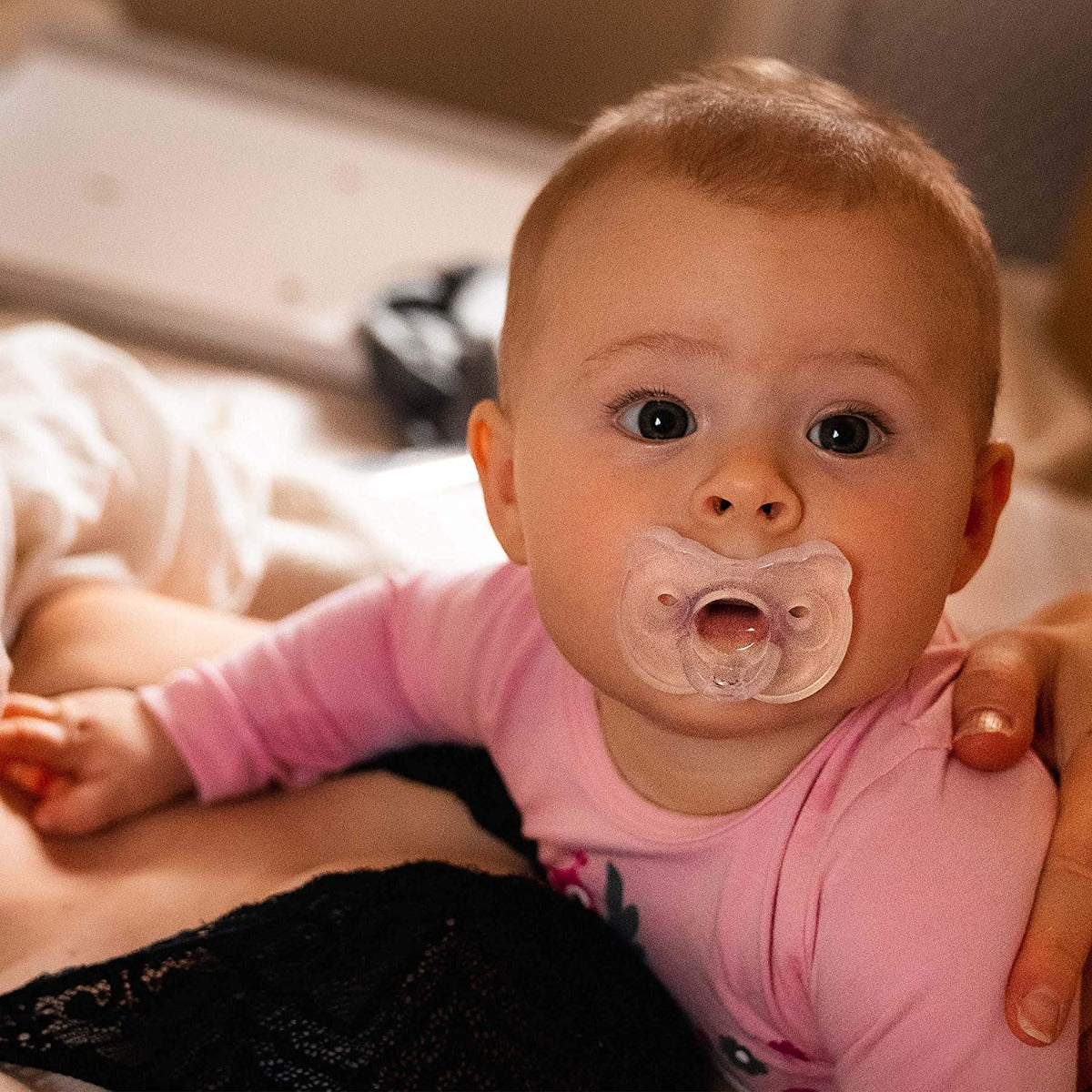 Medela Soft Silicone Soother, 2pk (0-6M) - 2 Colors - Pupsik Singapore