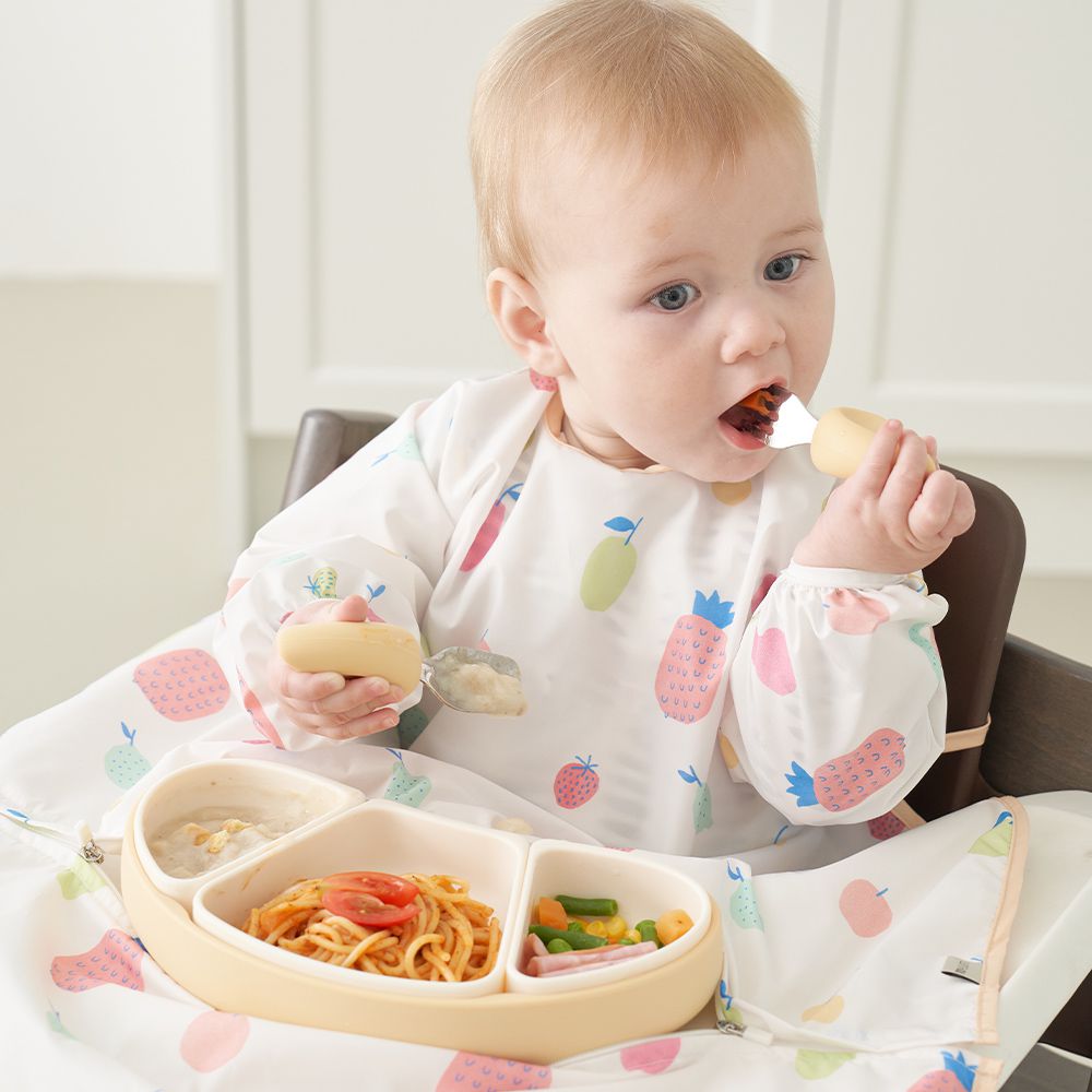 Moyuum Croissant Silicone Divider Suction Plate (3 Colors)