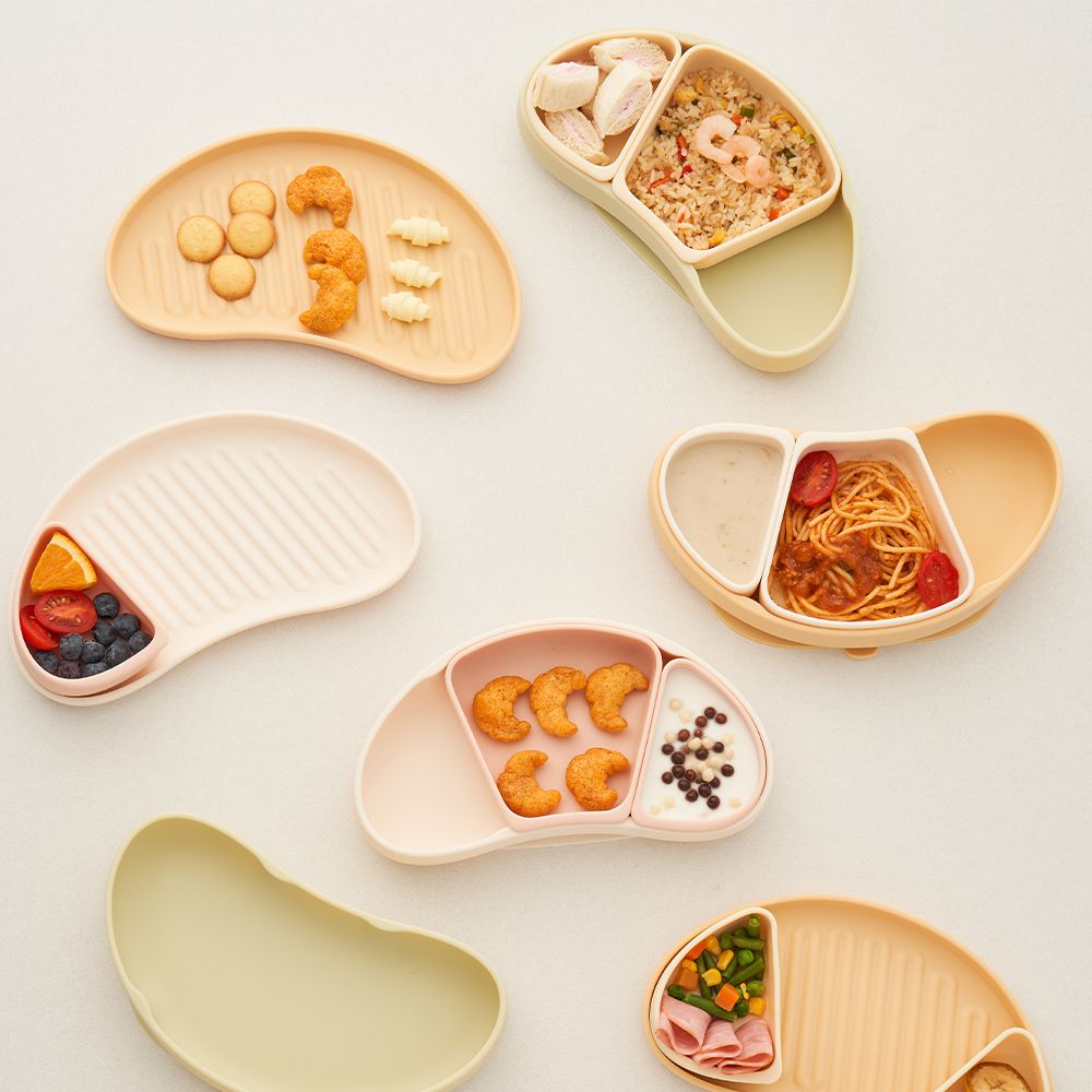 Moyuum Croissant Silicone Divider Suction Plate (3 Colors)