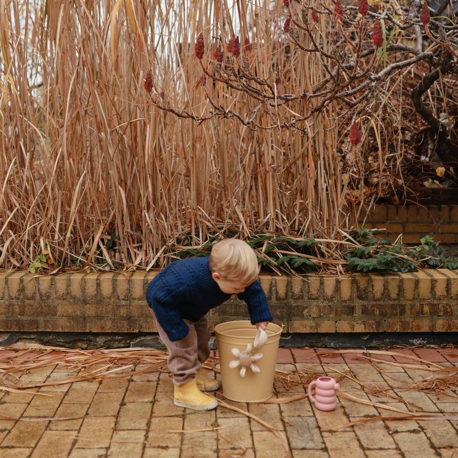 Mushie Water Wheel Bath Toy - Pupsik Singapore