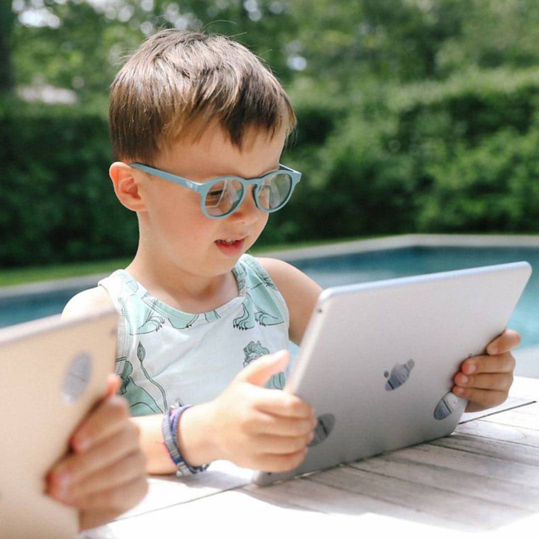 Babiators Blue Light Screen Savers Keyhole Glasses, 6Y+ (3 Colors) - Pupsik Singapore