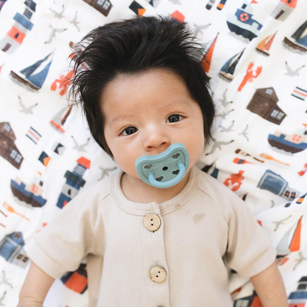 Bebe Au Lait Natural Rubber Pacifiers 2pk, 3-36M, (4 Colours) - Pupsik Singapore
