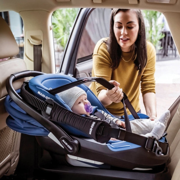 Maxi Cosi Coral XP Infant Car Seat - Essential Red