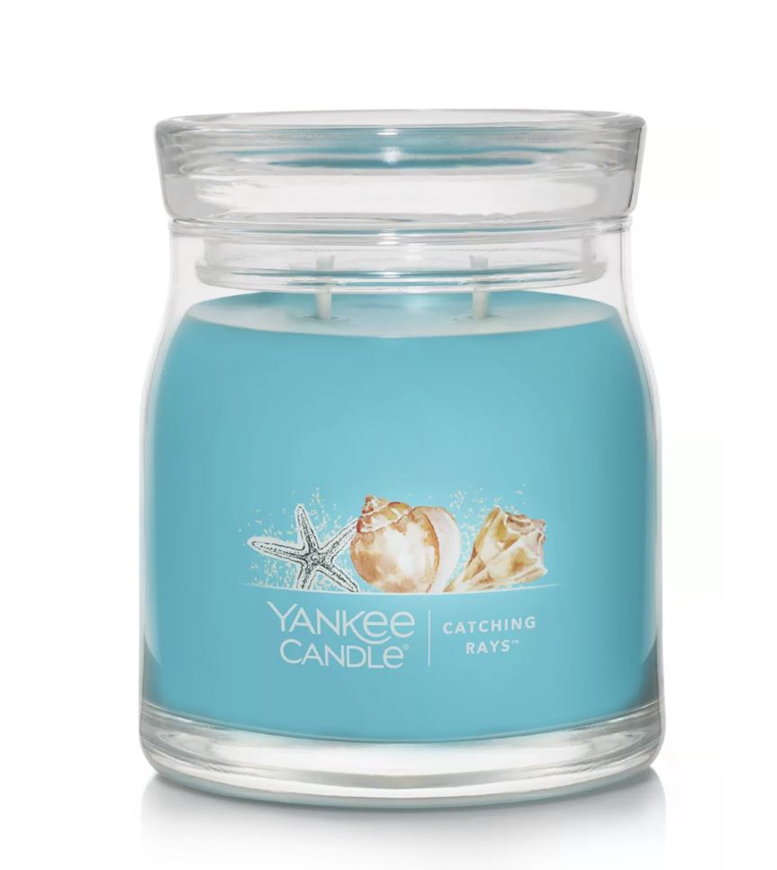 Yankee Candle Signature Medium Jar Candle, 2-wicks (13oz) - Catching Rays
