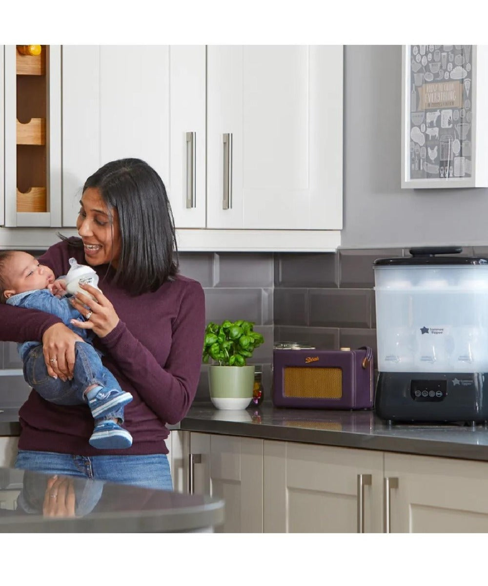 Tommee Tippee Steriliser & Feeding Complete Bundle (+ Free Jujube Bag)