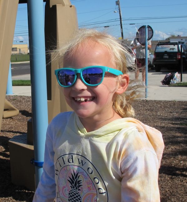 Minishades Polarized Classic Sunglasses, 8-12Y (6 Colors)