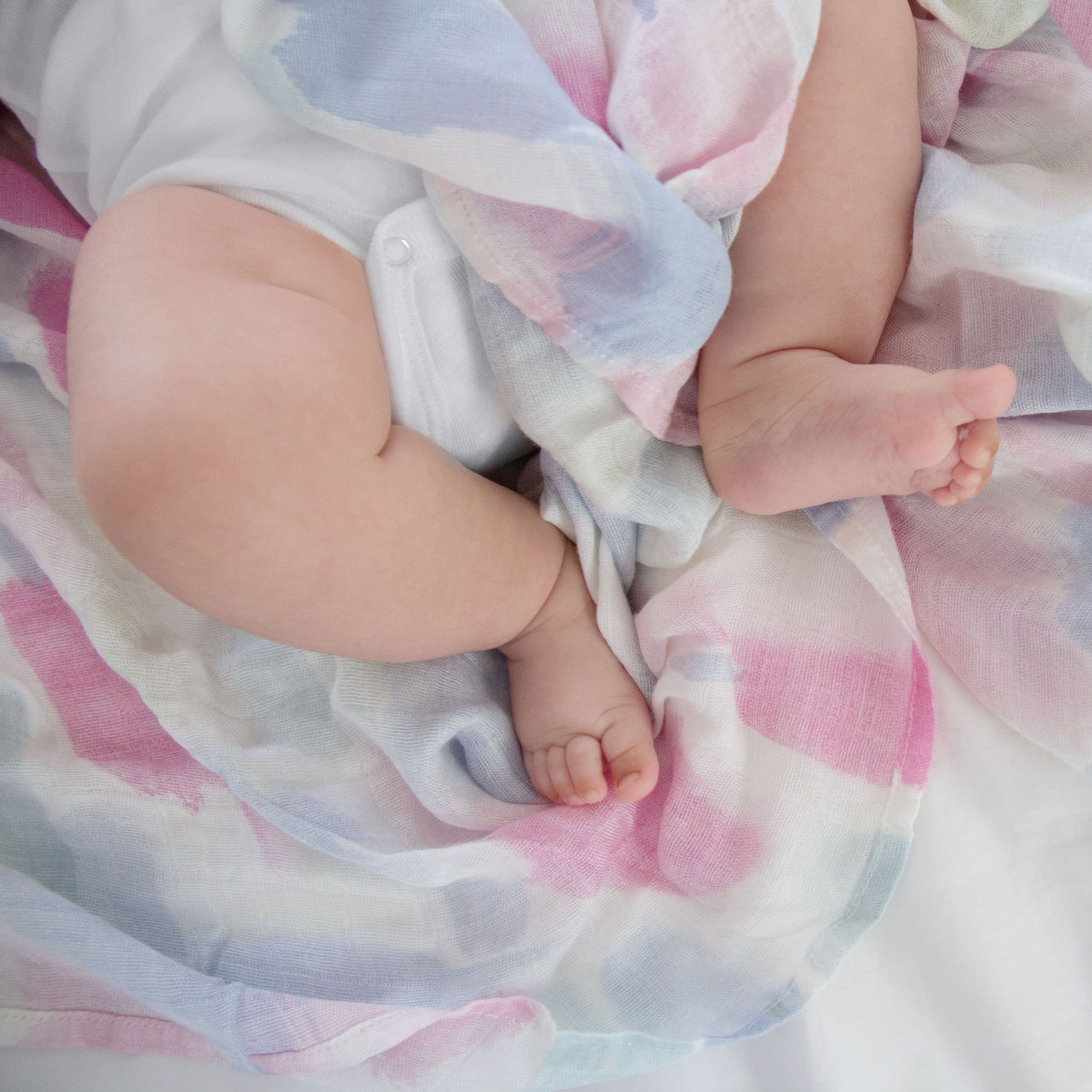 Aden Anais Silky Soft Bamboo Swaddle (47 x 47 in), 3pk (9 Designs) - Pupsik Singapore