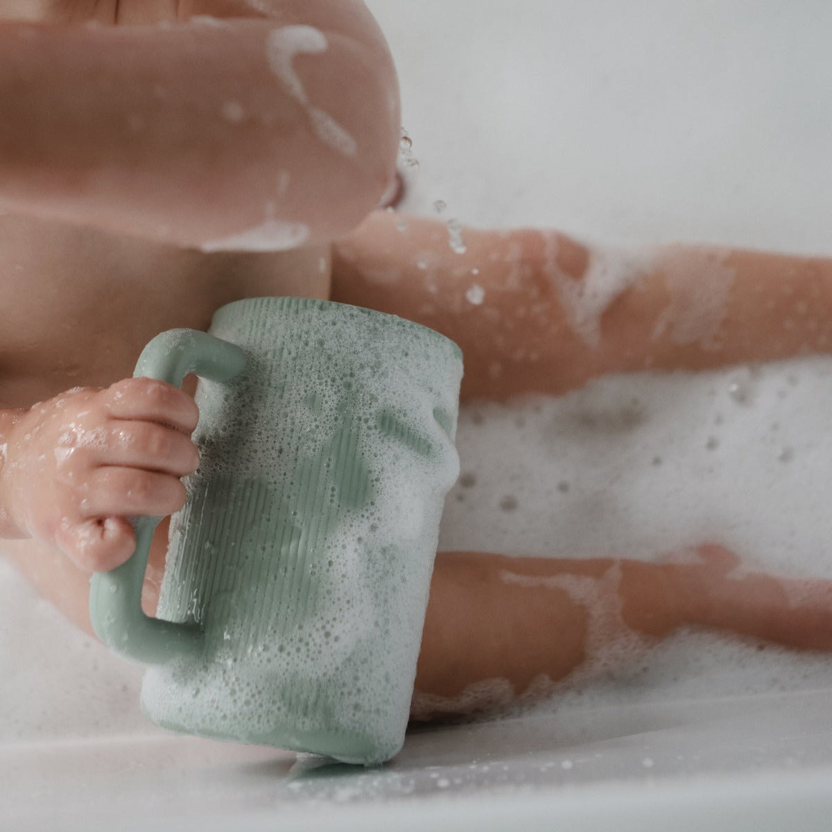 Mushie Baby Bathe Rinse Cup (3 Colors)