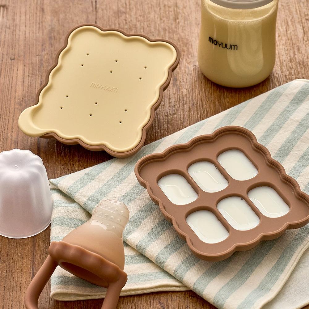 Moyuum Easy Pop Fruit Feeder Cube Ice Tray - Pupsik Singapore
