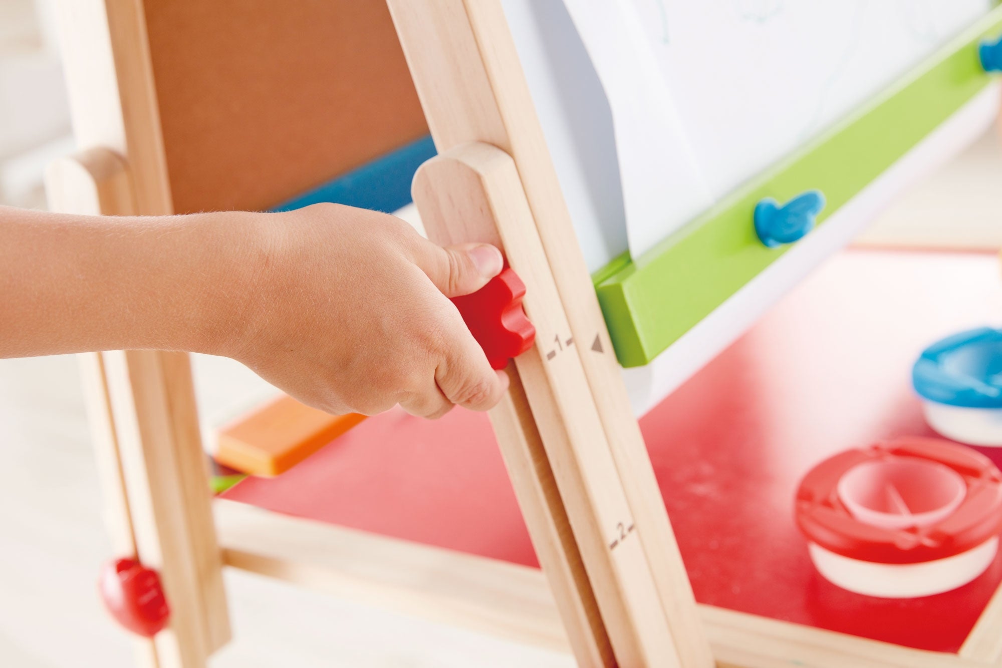 Hape Magnetic All-in-1 Easel