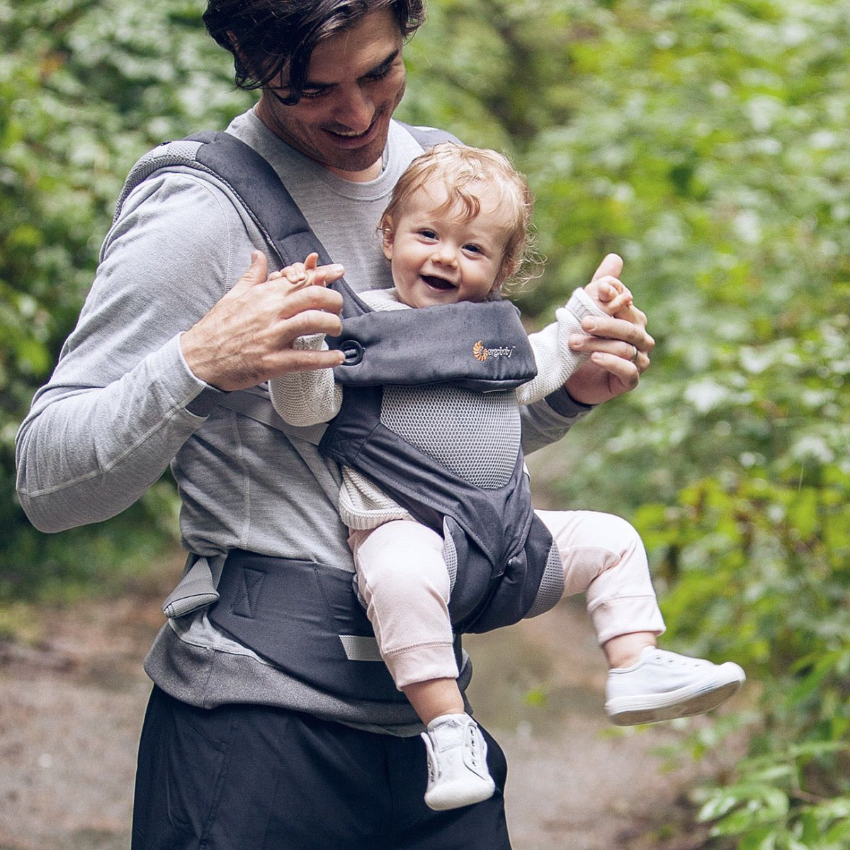 Ergobaby All Position 360 Cool Air Mesh Baby Carrier - Carbon Grey