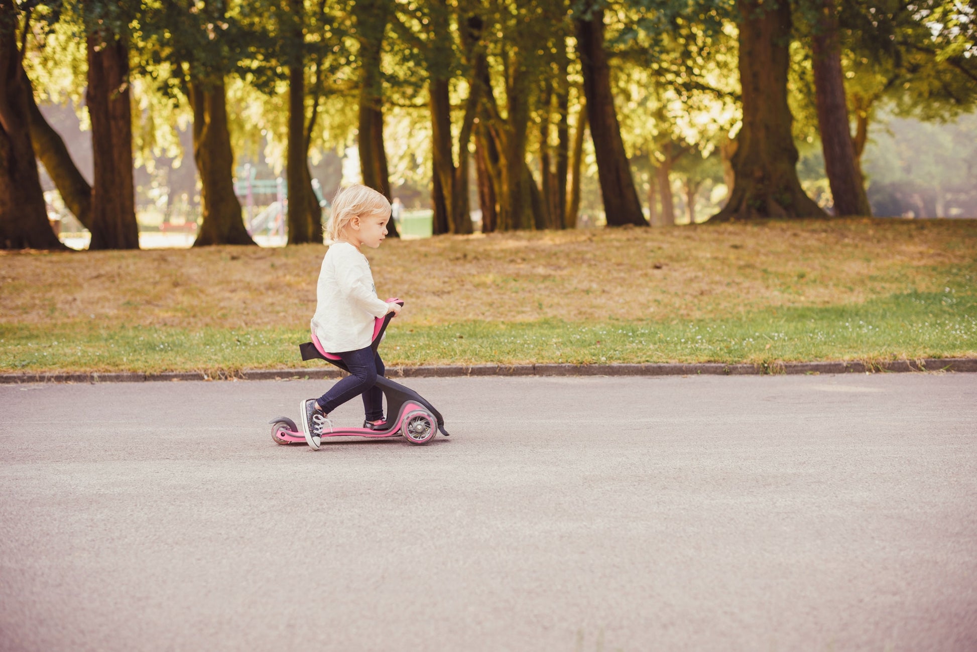 Globber GO•UP (Evo) Comfort Play Convertible Scooter  (5 Colours) - Pupsik Singapore