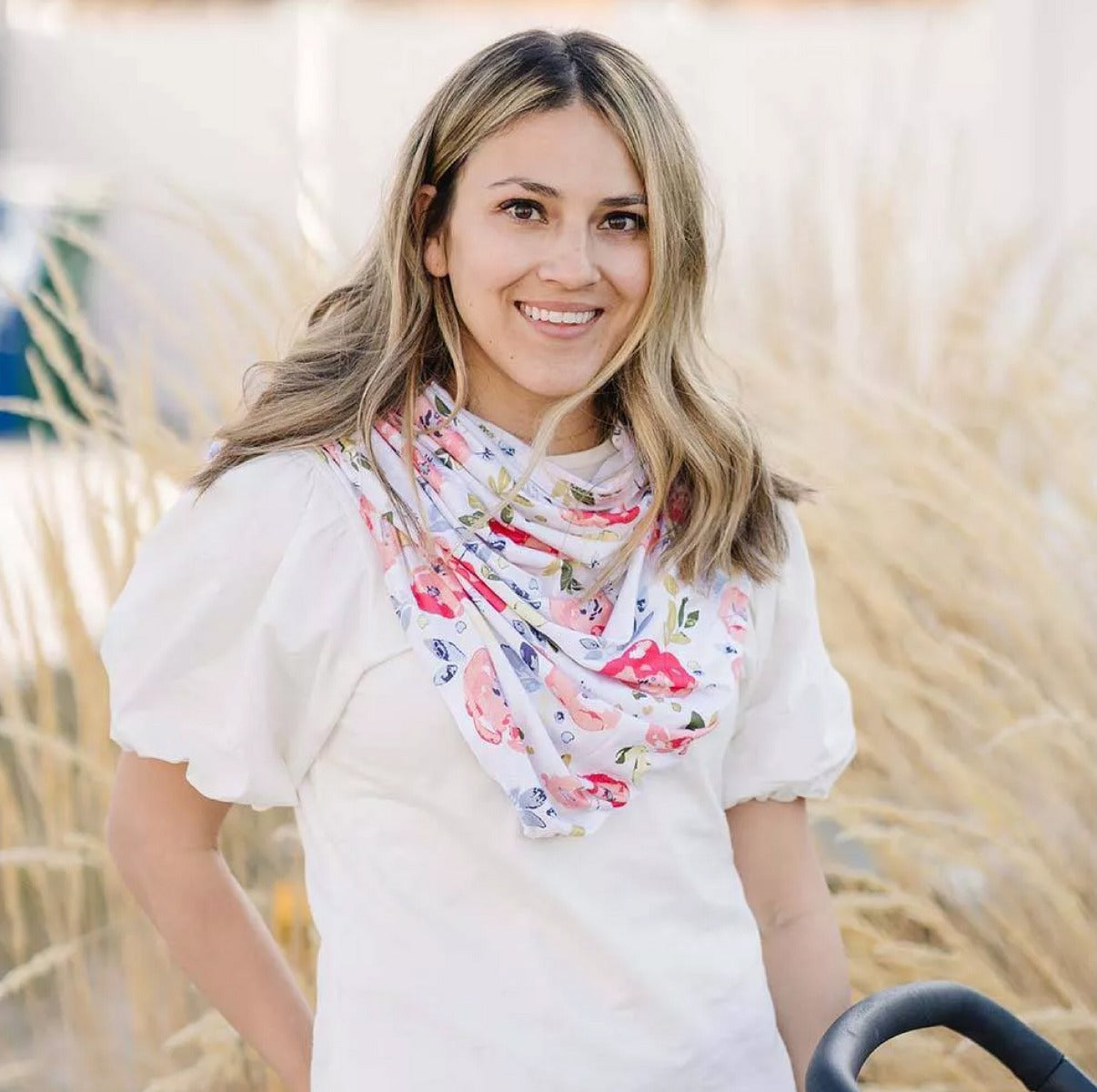 Bebe Au Lait 5 in 1 Nursing Cover w/ Reusable Nursing Pads - Floral Pop