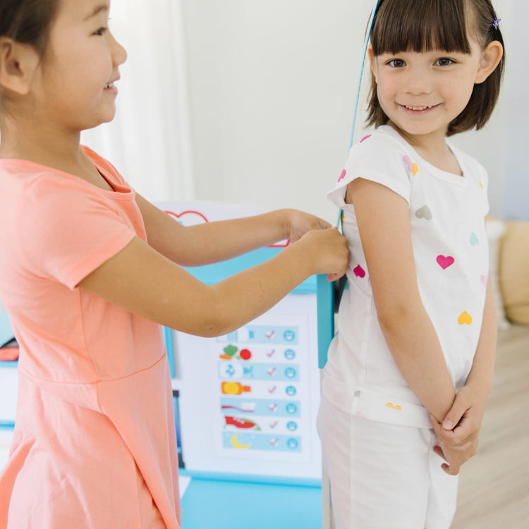Melissa & Doug Get Well Doctor Activity Center