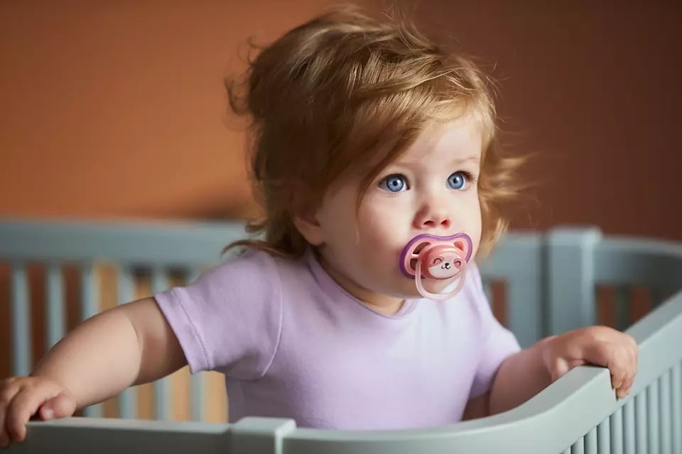 Philips Avent Ultra Air Pacifier, 2pk - 18M+ (4 Designs) - Pupsik Singapore