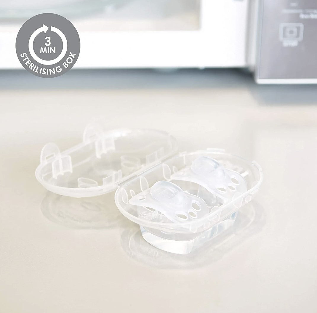 Medela Soft Silicone Soother, 2pk (0-6M) - 2 Colors