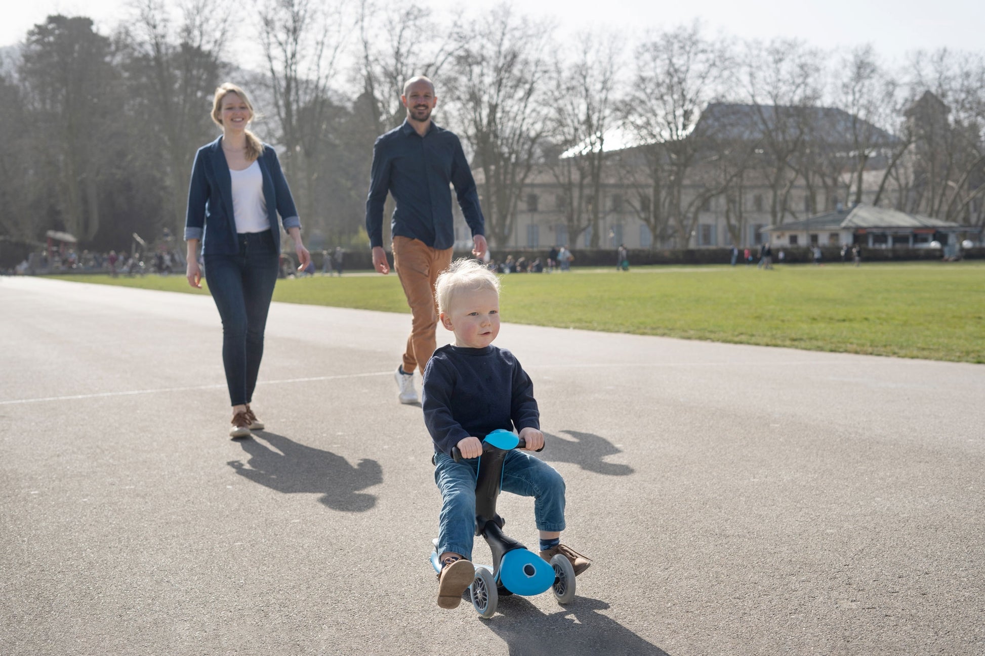 Globber GO•UP Deluxe Convertible Foldable Scooter (LED wheels) - 5 Colours - Pupsik Singapore