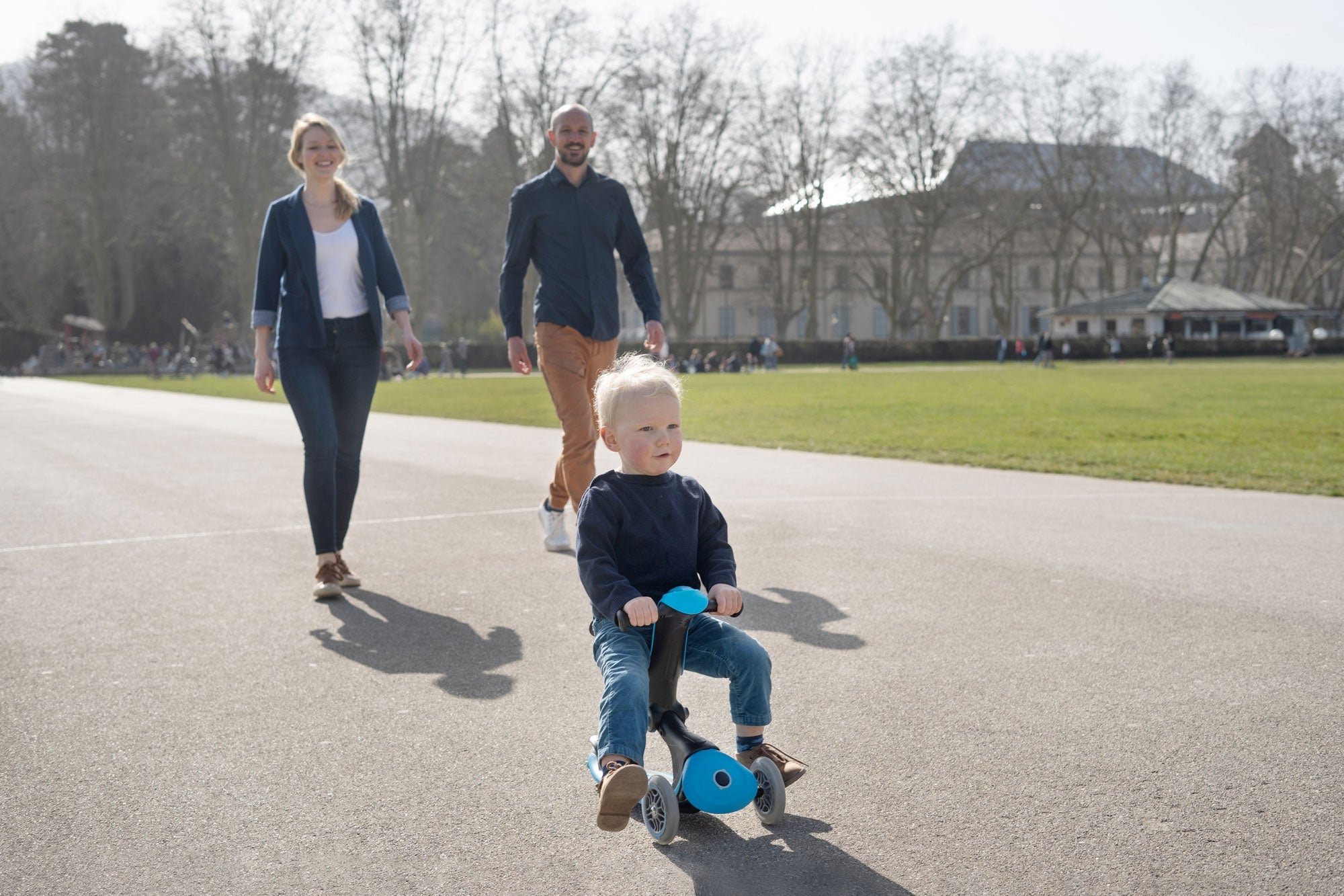 Globber GO•UP Deluxe Convertible Foldable Scooter (LED wheels) - 5 Colours - Pupsik Singapore