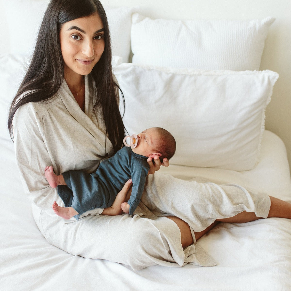 Goumi Bamboo Mom Robe - Storm Gray (2 Sizes)