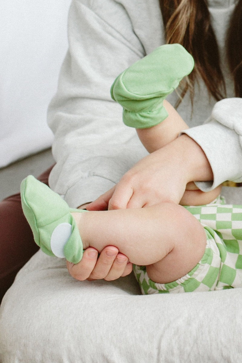 [Gift Box] Goumiboots Bamboo & Organic Cotton Booties - Matcha + Cabana Green (2pk) (2 Sizes)