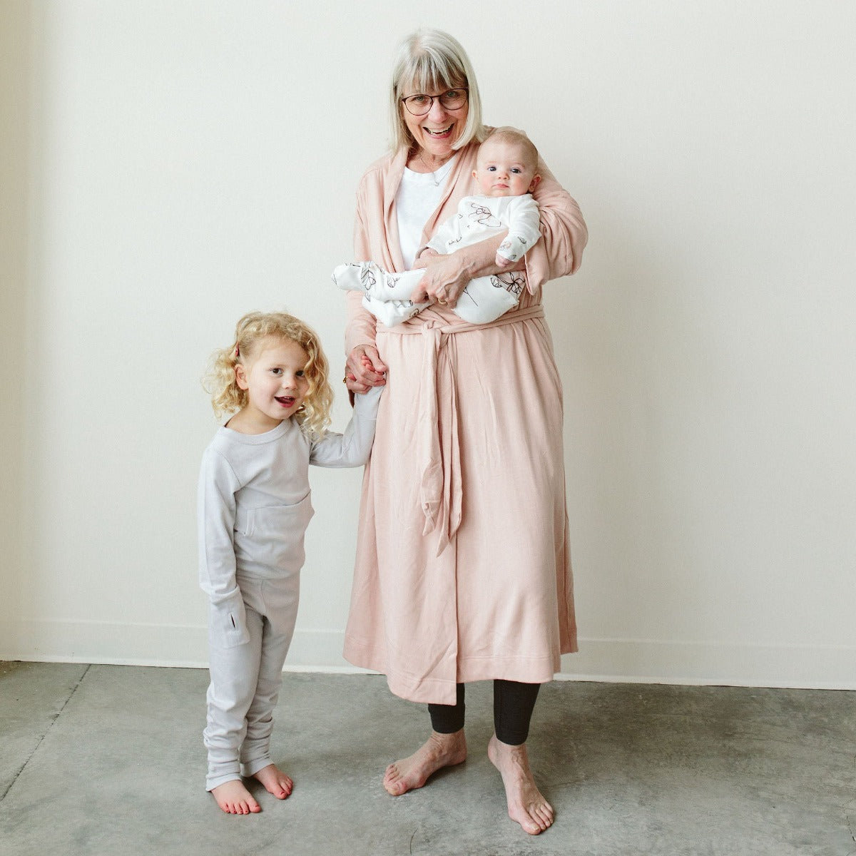 Goumi Bamboo Mom Robe - Rose (2 Sizes)