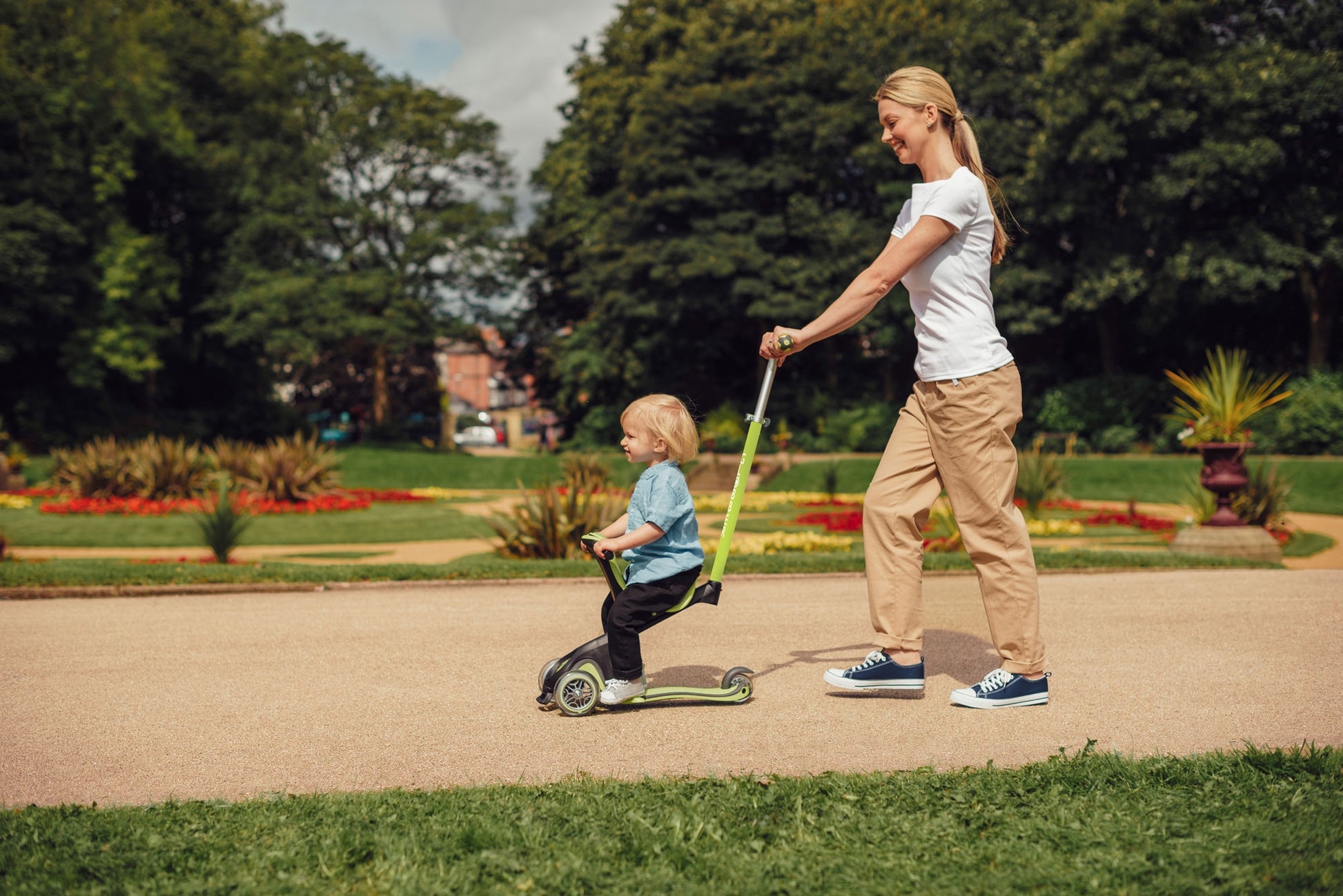 Globber GO•UP (Evo) Comfort Convertible Scooter (LED Wheels) (2 Colours) - Pupsik Singapore
