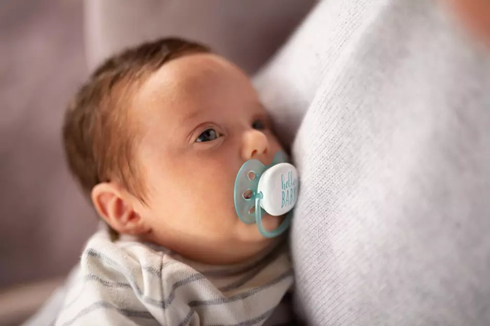Philips Avent Ultra Soft Pacifiers, 2pk - 0-6M (2 Designs)