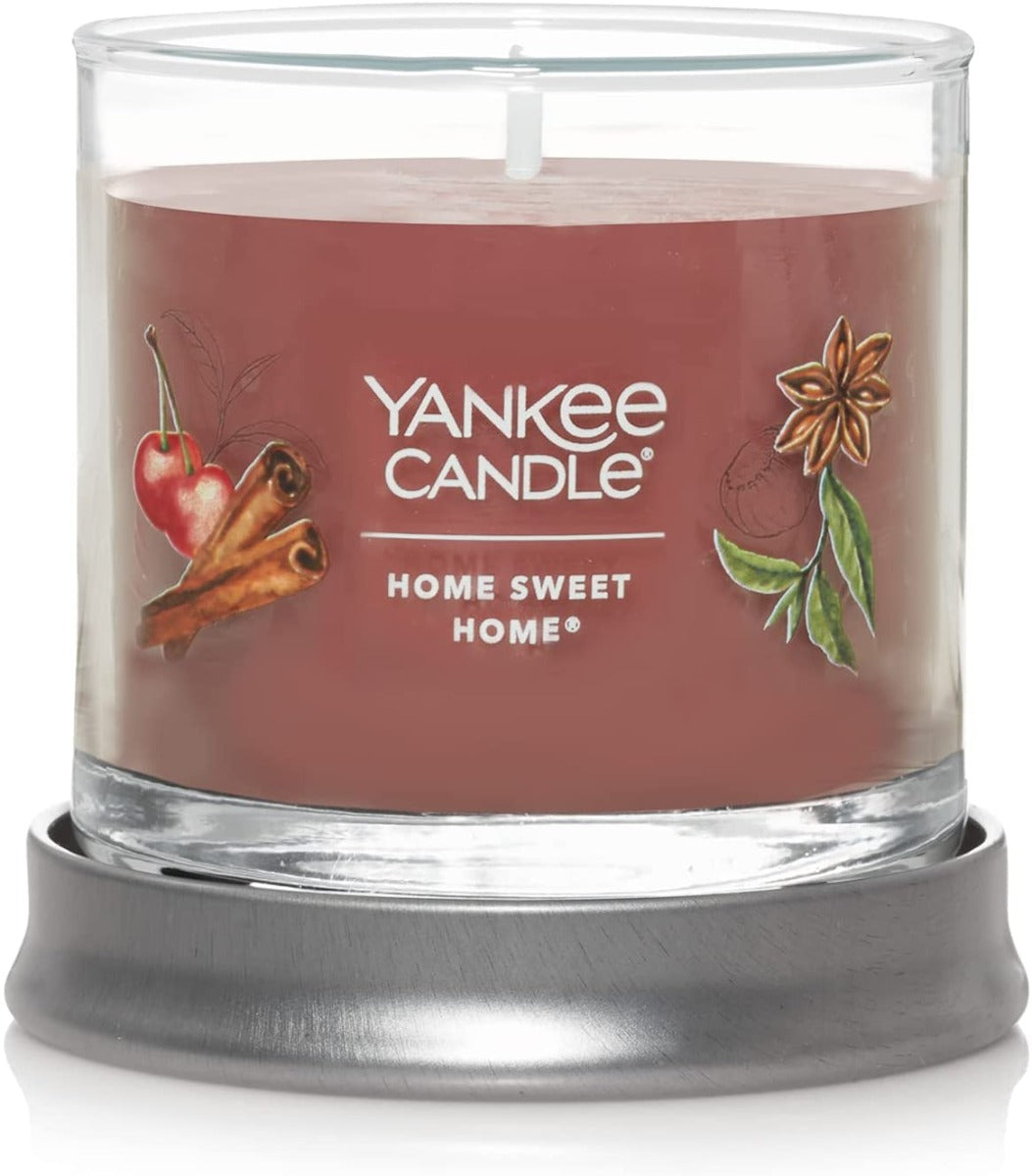 Yankee Candle Signature Small Tumbler Candle, 1- Wick (4.3oz) - Home Sweet Home